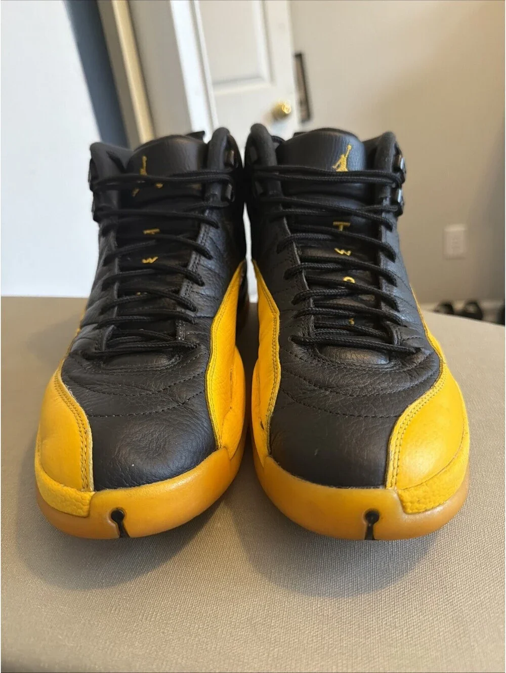Nike Air Jordan 12 Retro Black University Gold Size 9 Men 130690-070